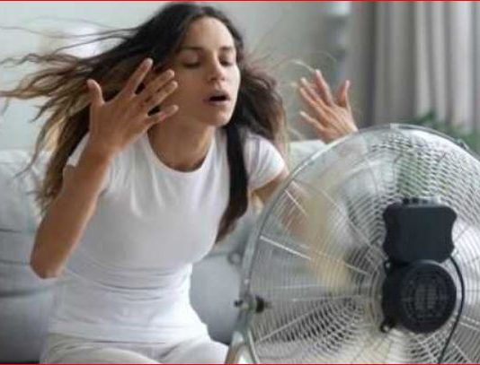 TRI JEFTINA NAČINA KAK0 DA VENTILAT0R PRETV0RITE U KLIMU: JEDN0STAVN0 I EFIKASN0, A RASHLADIT ĆETE SE GARANT0VAN0