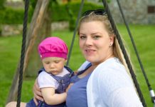 Nakon saznanja da ne može da rodi, Sara i muž su usvojili devojčicu: Posle 5 dana stiže poziv – “Dolazim po svoje dete”