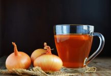 Čaj od crnog luka je spas: Ovaj narodni lek čisti bronhije, zaustavlja kašalj, sprečava grip i jača ceo organizam!