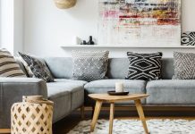 Vodič za selidbu rešava sve probleme: Kako smestiti ugaonu garnituru u mali stan