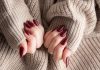 5 boja lakova za jesen koji deluju skupo: Odišu sofisticiranošću i podižu svaki stil