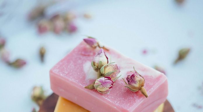 Izrežite sapun i zahvalite mi se na ovoj ideji: SVE BLISTA I MIRIŠE 15 DANA!