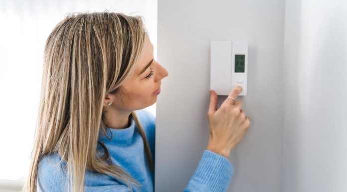 Koja je idealna temperatura termostata zimi? Uz ovu održavate savršeni omjer topline i niskih računa!