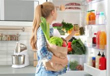 Koje namirnice nikako ne treba da perete pre odlaganja u frižider, a koje obavezno morate?