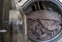 Koliko često iz perilice izvlačite zapetljane plahte? Napravite samo jednu stvar i vašim frustracijama je kraj