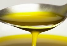 Čarobni gutljaj svako jutro: Mini koktel za čistu jetru i lice bez bora i podočnjaka