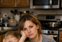 Pet godina je “išao kod mame da okopa krompir” — pošla sam za njim i saznala da “mame” nema već pet, a u kući živi mlada žena sa trojkama