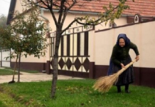 Evo kada na groblje ni slučajno ne smijete ići? Kažu da je ovo grijeh i uzrok nesreće