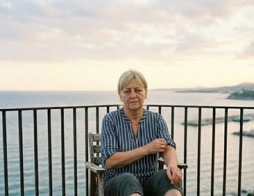 Ćerka me je povela na dvonedeljni odmor na more — ali već prvog dana sam shvatila da sam tamo samo da čuvam unuke.